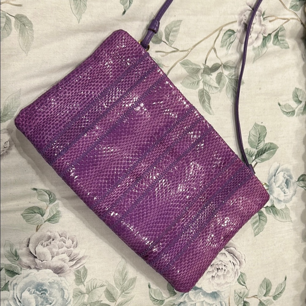 Elemente Clemente Purple Textured Clutch